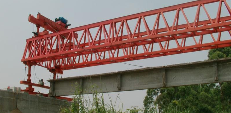 河南鑫源品牌公司专业生产架桥机