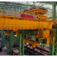 山东亚泰重型机械专业生产冶金起重