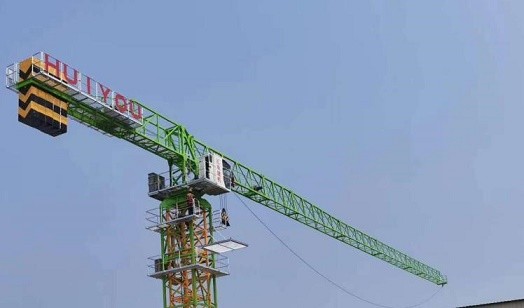 金华武义县同样QTZ80塔机塔帽塔机与80平头塔机该如何选择