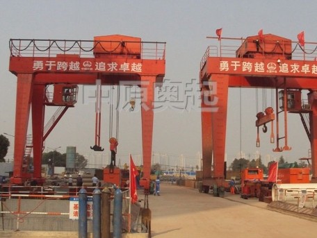河南新乡中原奥起地铁门机渣土车-河南省中原奥起实业起重机
